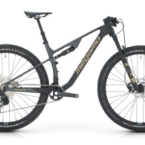 Megamo Track 08 2025